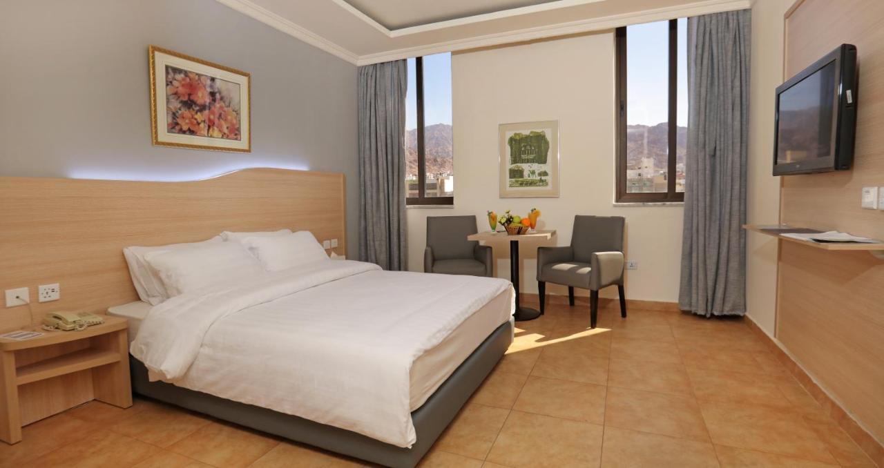 Golden Tulip Aqaba Ξενοδοχείο Εξωτερικό φωτογραφία